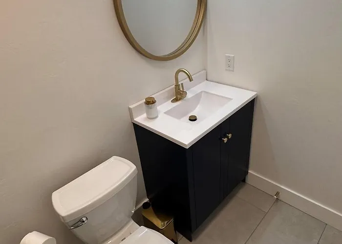 Apartment Fully Furnished Executive Housing - Whole House - Mabry Manor Tallahassee